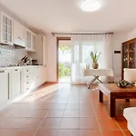 Guesthost - Casa A * Chia