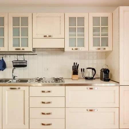 Guesthost - Casa A Lägenhet *